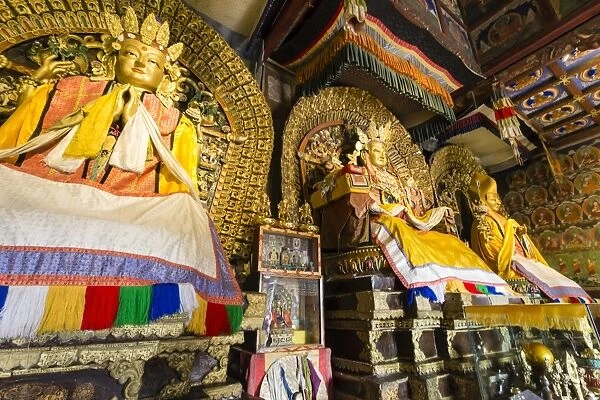 Holy Abida, Child Buddha and Otoch Manal, Zuu of Buddha temple, Erdene Zuu Khiid