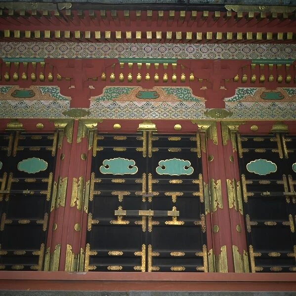 Kami-Jinko sacred storehouse doors, Tosho-gu Shrine, Nikko, Honshu, Japan, Asia