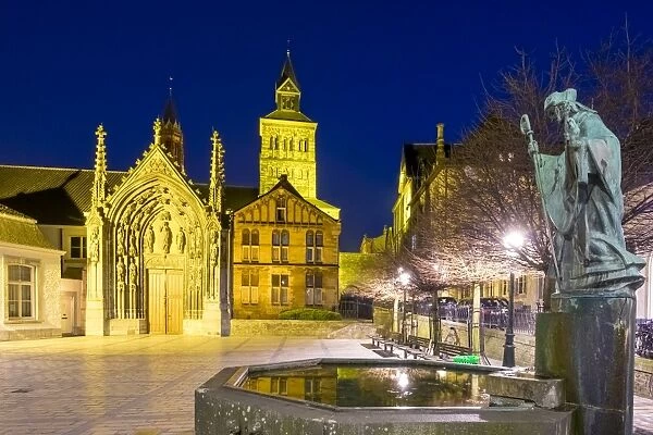 Keizer Karelplein (Keizer Karel Square) at night, Mstricht, Limburg, Netherlands