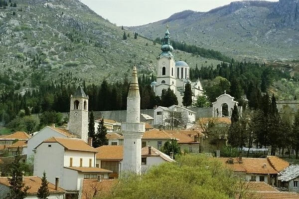 Minarets and church towers symbolise religions of former Turkish town, Mostar