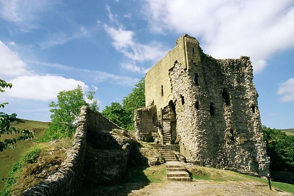 Peveril Castle, Castleton, Peak District, Derbyshire, England, United Kingdom, Europe