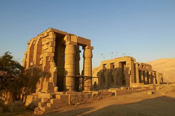 Ramesseum Temple, West Bank of the River Nile, Thebes, UNESCO World Heritage Site, Egypt, North Africa, Africa