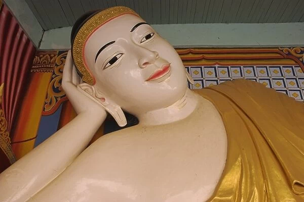 Reclining Buddha, Thanboddhay Paya, built between 1939 and 1952 by Moehnyin Sayadaw