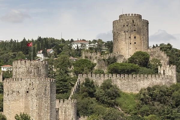 Rumeli Hisari (Fortress of Europe or Rumelihisari), elevated view from the Bosphorus Strait, Hisarustu, Istanbul, Turkey, Europe