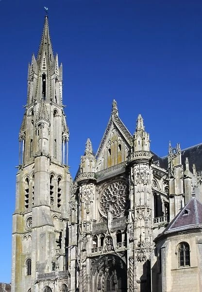 Senlis Cathedral, Notre-Dame de Senlis, Oise, Picardy, France, Europe