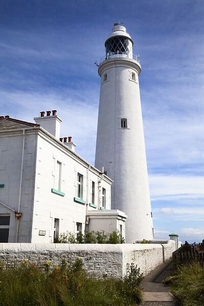 St. Marys Lighthouse on St. Marys Island, Whitley Bay, North Tyneside, Tyne and Wear, England, United Kingdom, Europe
