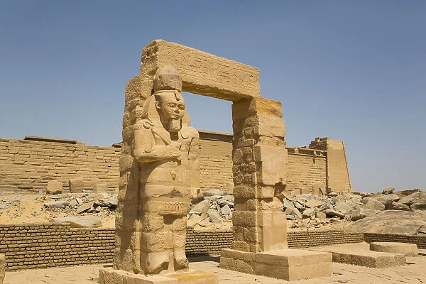 Statue of Ramses II, Garf Hussien Temple, Kalabsha, UNESCO World Heritage Site