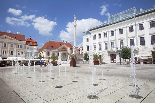 Szechenyi Square, Gyor, Western Transdanubia, Hungary, Europe