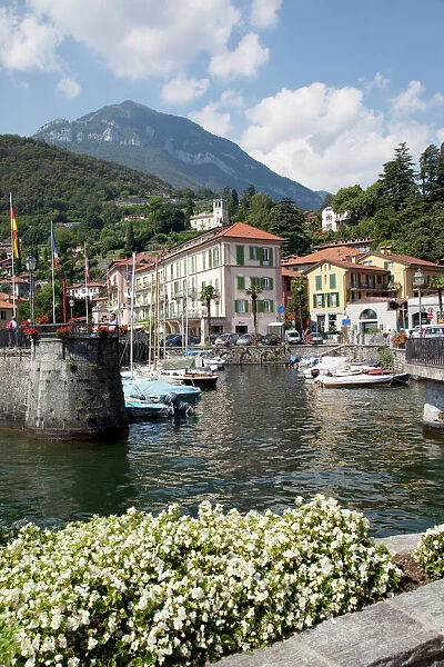 Town and harbour, Menaggio, Lake Como, Lombardy, Italian Lakes, Italy, Europe