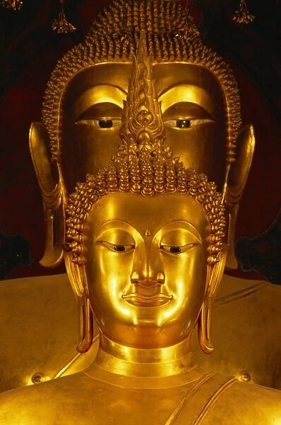 Twin Buddha images