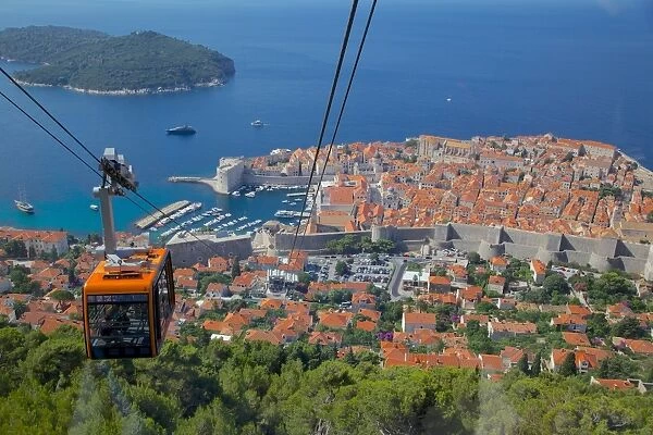 View of Old Town, UNESCO World Heritage Site, from cable car, Dubrovnik, Dubrovnik Riviera, Dalmatian Coast, Croatia, Europe
