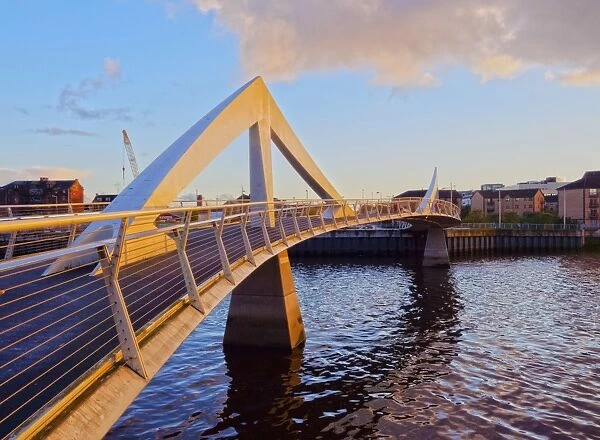 View of the River Clyde and the Tradeston Bridge, Glasgow, Scotland, United Kingdom
