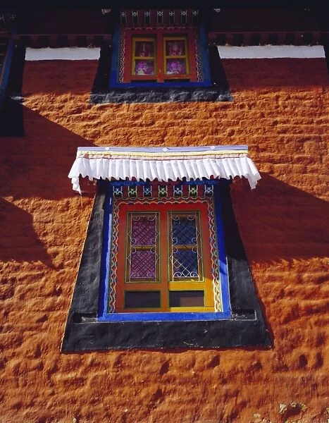Window of the Thami gompa (monastery)