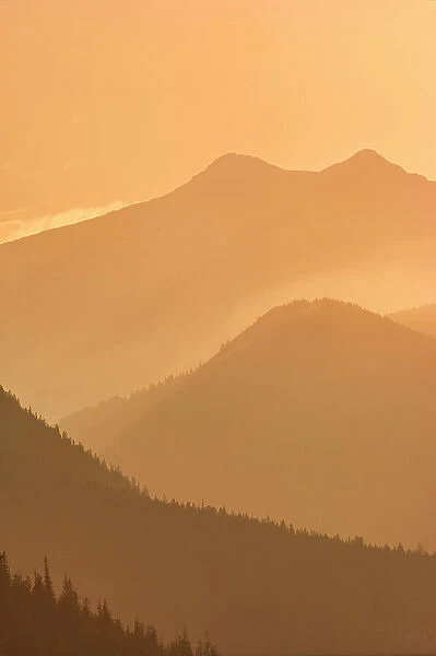 Canadian Rocky Mountains at sunset, Kananaskis Country, Alberta, Canada