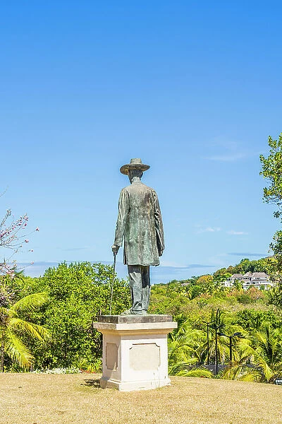 Lord Glenconner, statue, Mustique, Grenadines, Saint Vincent and the Grenadines Islands, Caribbean