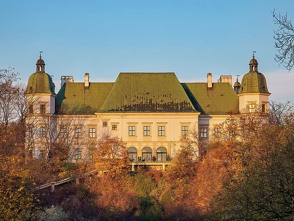 Ujazdow Castle housing Center for Contemporary Art at sunrise, Warsaw, Masovian Voivodeship, Poland