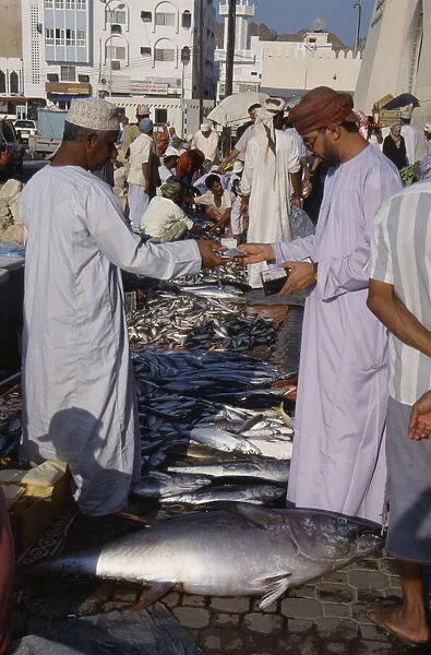 20086539. UAE Oman Muscat Mutrah fish market
