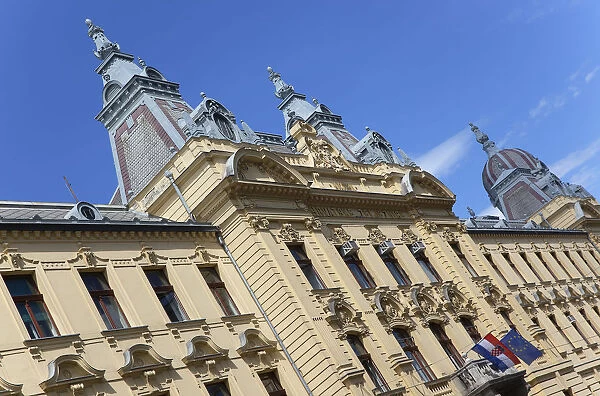 Croatia, Zagreb, Old town, Mihanoviceva Street, Hz Vuca Vlakova national railway headquarters