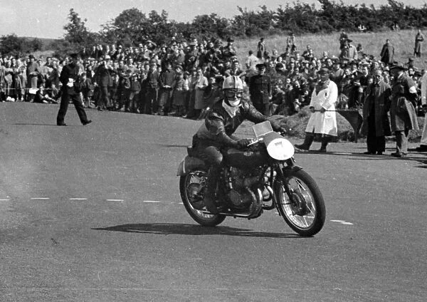 Nello Pagani (Gilera) 1950 Senior Ulster Grand Prix