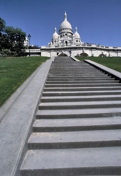 Europe, France, Paris. Broad steps lead to Sacre Coeur in Paris, France