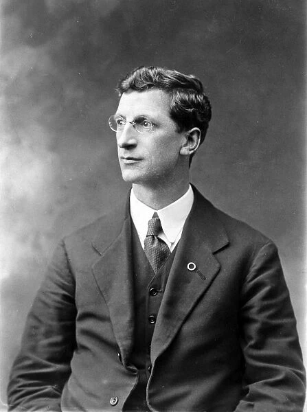 EAMON DE VALERA (1882-1975). Irish political leader. Photograph, c1916