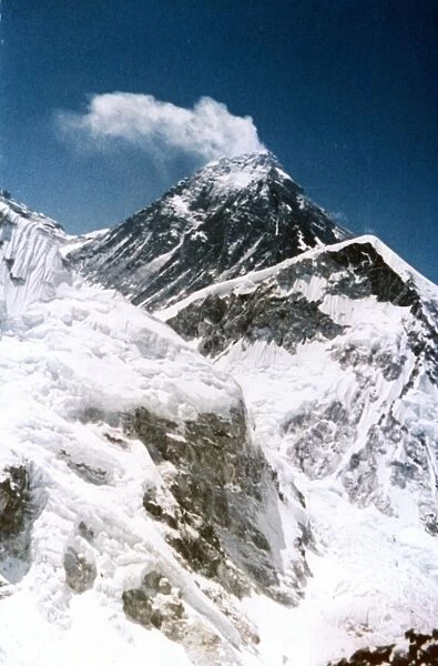 Himalayas: Mount Everest