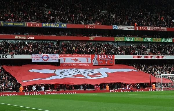 Arsenal fans banners before the match. Arsenal 0: 0 Chelsea. Barclays Premier League