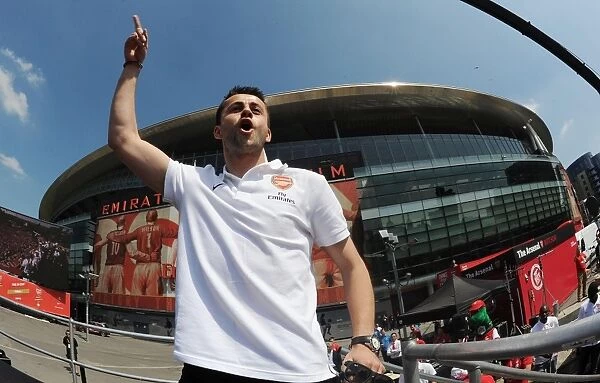 Arsenal FC: Celebrating FA Cup Victory - Lukasz Fabianski's Triumphant Parade (2014)