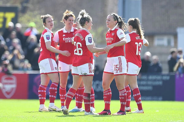 Arsenal Women Celebrate FA WSL Victory Over Manchester City