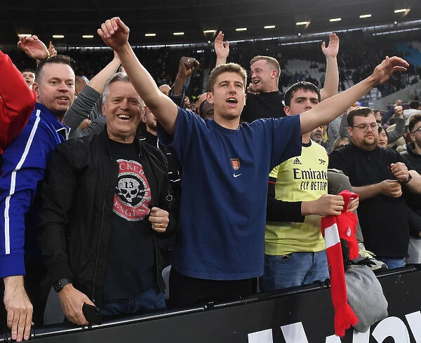 Arsenal's Premier League Triumph: Fans Euphoric Reaction vs. West Ham United