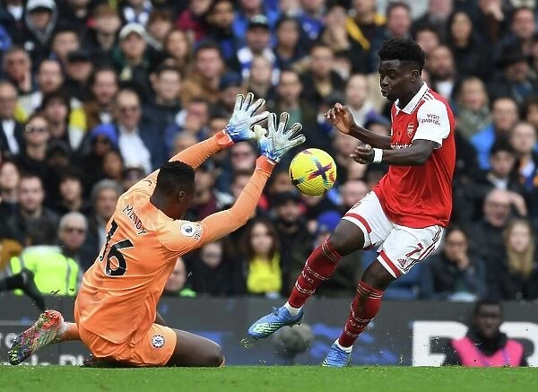 Clash at Stamford Bridge: Arsenal's Bukayo Saka vs. Chelsea's Edouard Mendy
