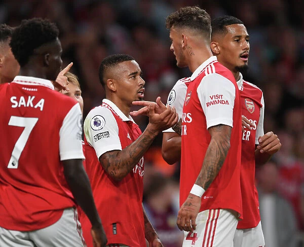 Gabriel Jesus Scores: Arsenal FC vs Aston Villa, Premier League 2022-23