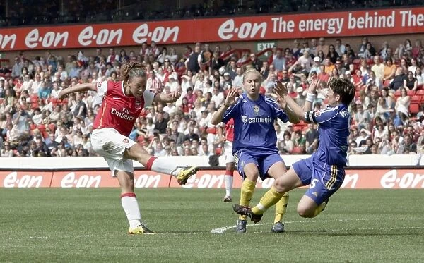 Lianne Sanderson Scores the Decisive Goal: Arsenal Ladies 4-1 Leeds United in the FA Women's Cup Final