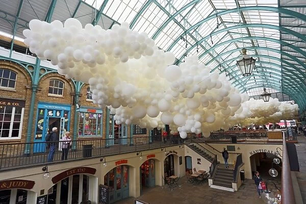 Heartbeat Balloon Art Installation by Charles Petillon in Covent Garden, London, England