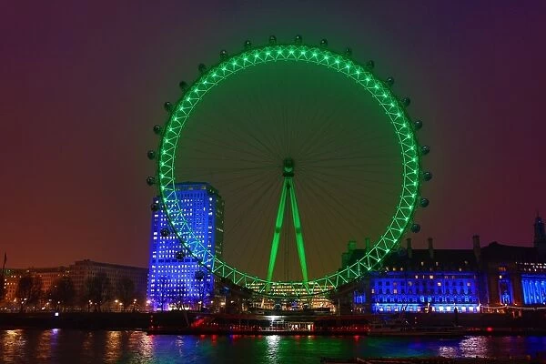 London Eye goes greeen