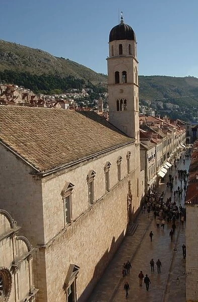 Croatia, Dalmatia, Dubrovnik, Stradun and bell tower of Franciscan Monastery