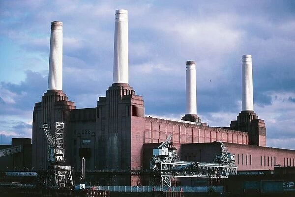 england london battersea power station