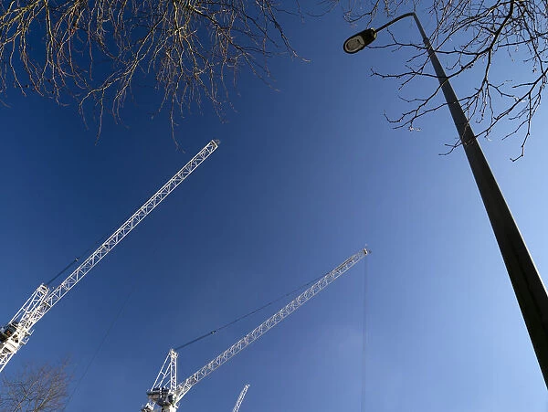 Giant cranes in Oxford