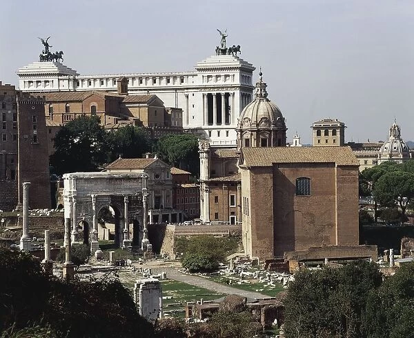 Italy, Latium region, Rome, Imperial Fora, Arch of Septimius Severus and Curia