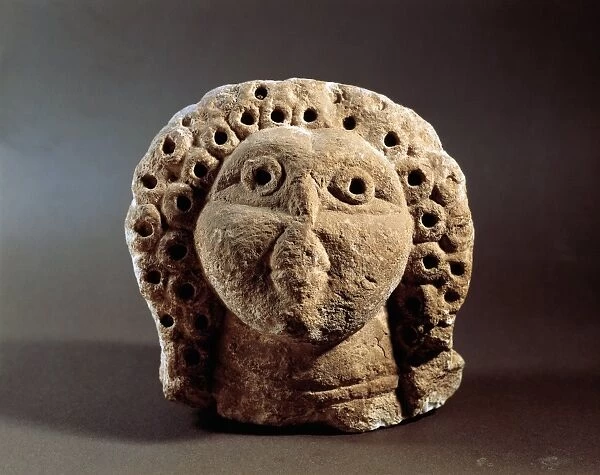 Limestone female head, Egyptian civilization, Coptic Period