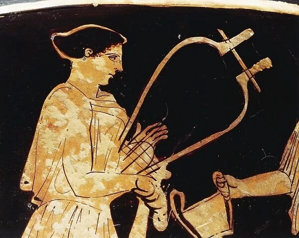 Red-figure pottery, Attic vase, detail: zither female player