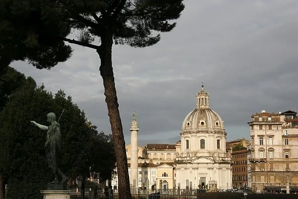 Trajans column and Ulpia basilica
