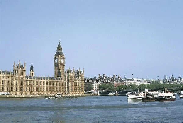 UK, England, London, Westmister Palace and Big Ben