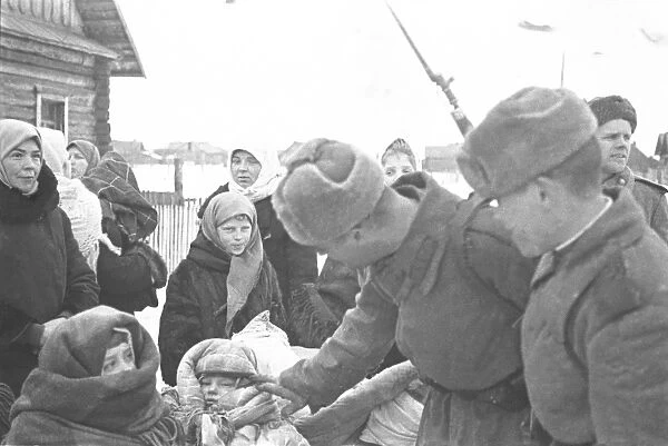 World war 2, battle of stalingrad, red army soldiers with civilians on the outskirts of stalingrad