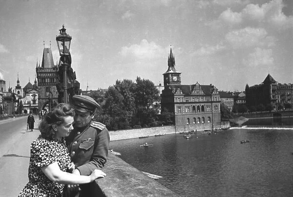 World war 2, romance at the end of thewar, 1945