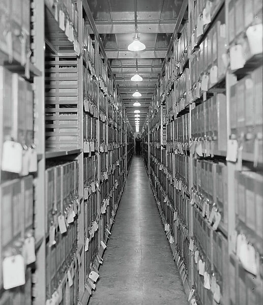 Aisle of Files, Division of War Department, National Archives, Washington DC, 1939 (b / w photo)