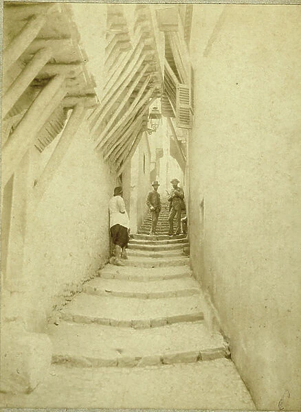 Algeria, Algiers: a rue de la Kasbah (casbah) with its stairs and tight houses, 1900