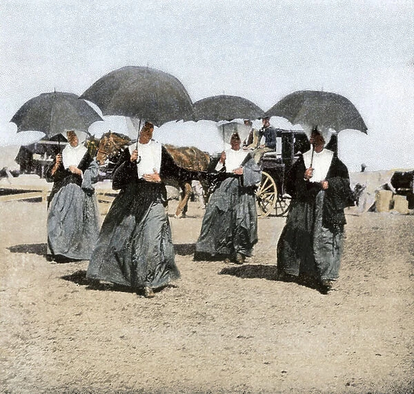 American Hispano War (1898): the Sisters of Charity arriving at Long Island to serve as nurses at Camp Wikoff. Water strong in colour, from a photograph