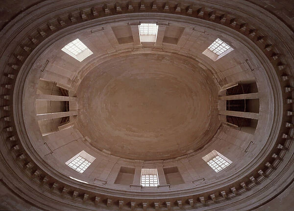 Baroque architecture: View of the dome of the Chapel of the Old Charite in Marseille. Architecture by Pierre Puget (1620-1694). Photography