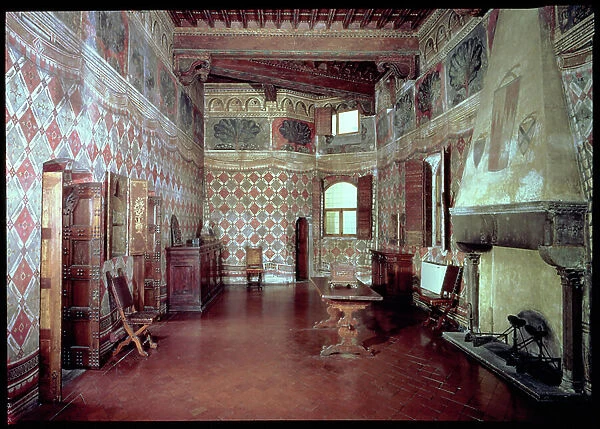 Bedroom or Sala dei Pavoni with frescoed trompe l'oeil decoration of wall hangings and a frieze of birds, 14th century
